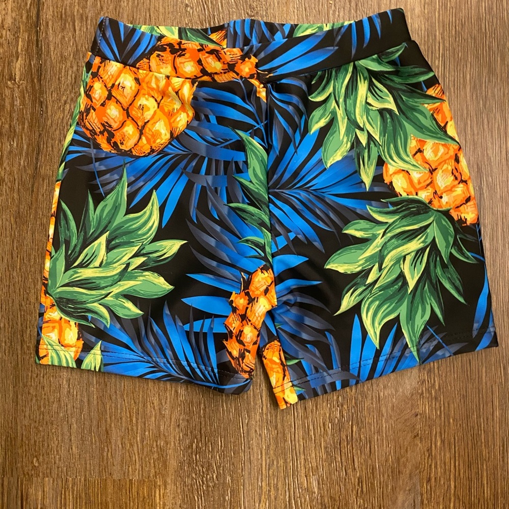 Boys swimming trunks size 3-4 years